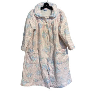 Vintage Leisure Life Quilted Robe XL Pink Blue Floral Snap Front Housecoat